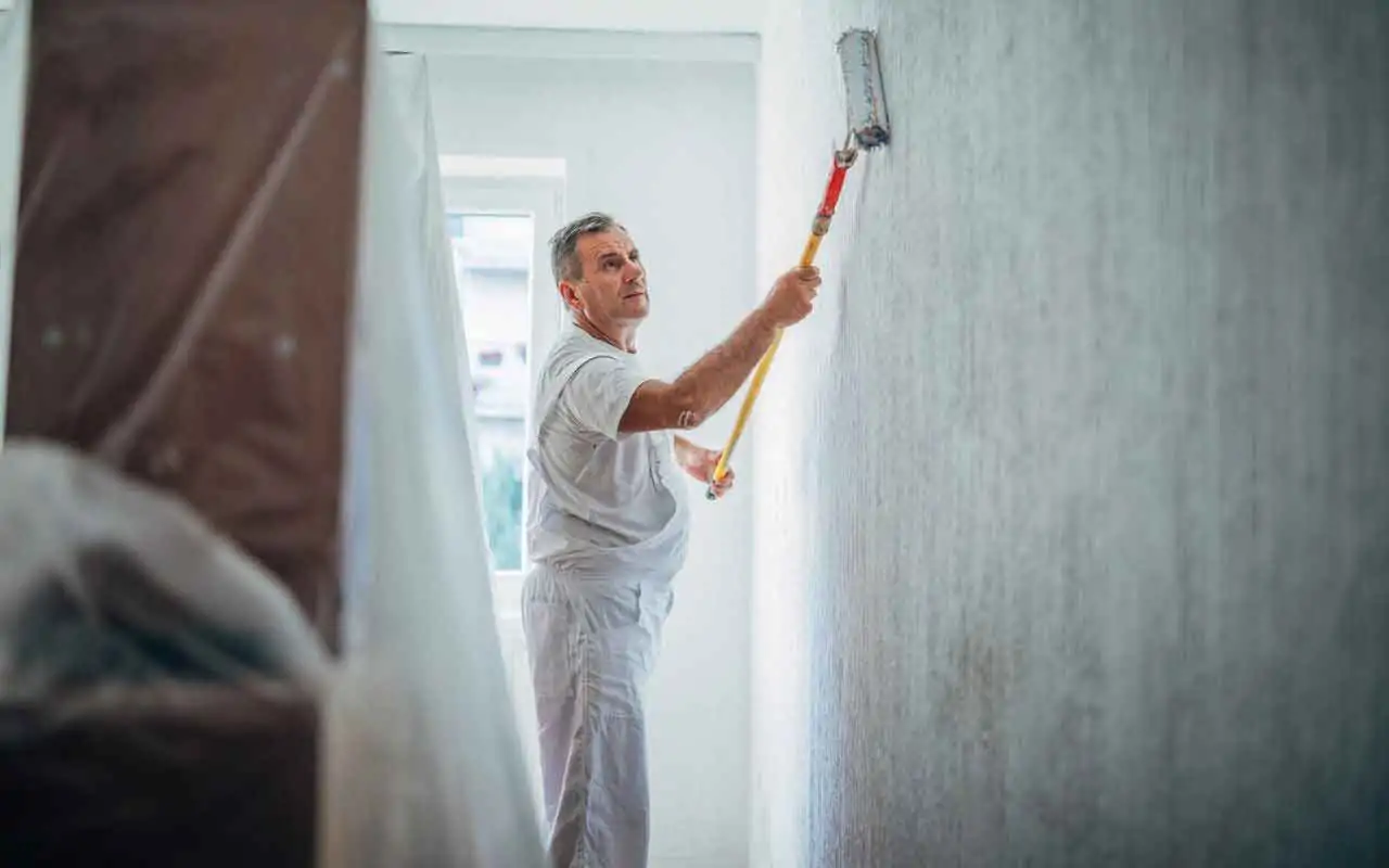 Learn the characteristics about exterior and interior paint